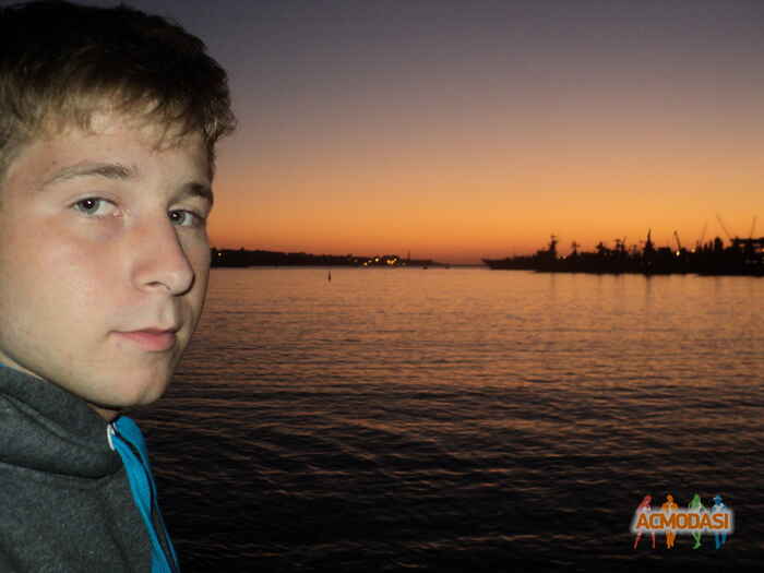 Дмитрий Владимирович Кручко фото №75100. Загружено 22 Сентября 2011