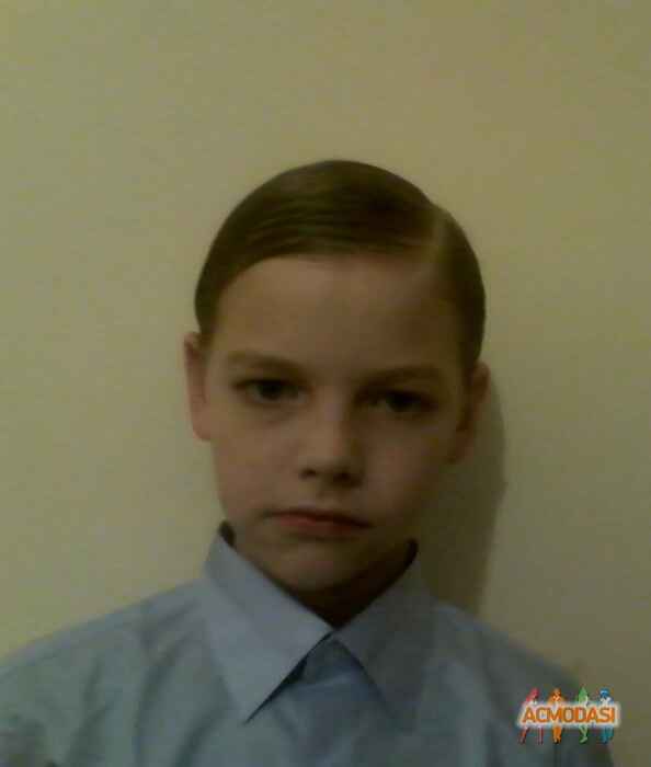 Владимир   фото №533711. Загружено 15 Ноября 2013