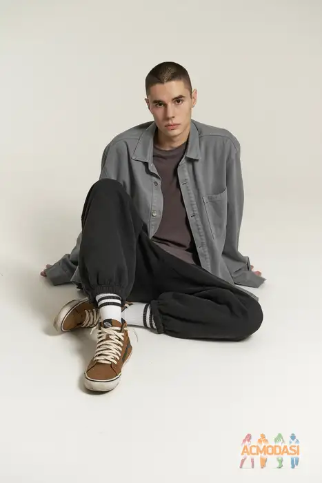 Иван  Зайцев фото №1943749. Загружено 16 Декабря 2025