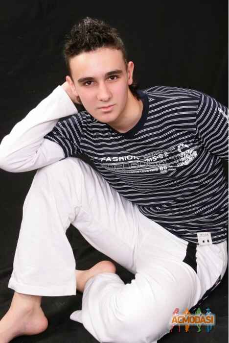 Николай Харалампос Левченко фото №120101. Загружено 15 Декабря 2011