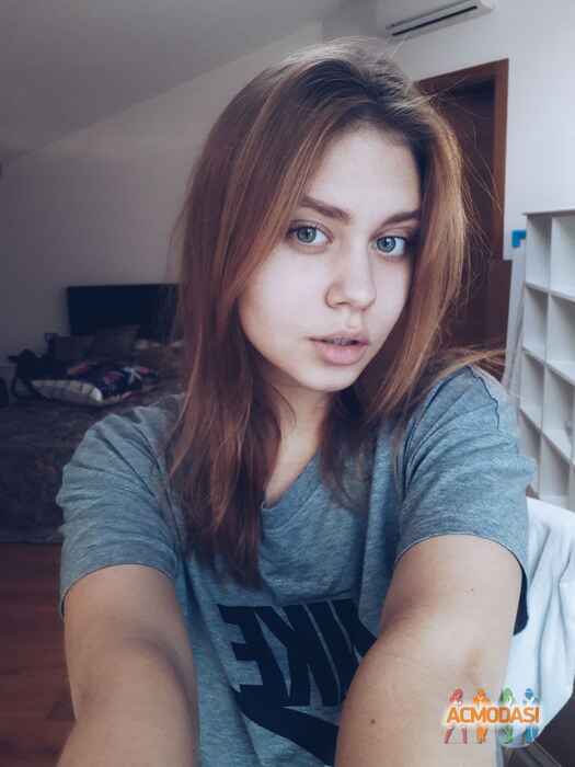 Юлия Александровна Калинина фото №1307037. Загружено 02 Апреля 2018