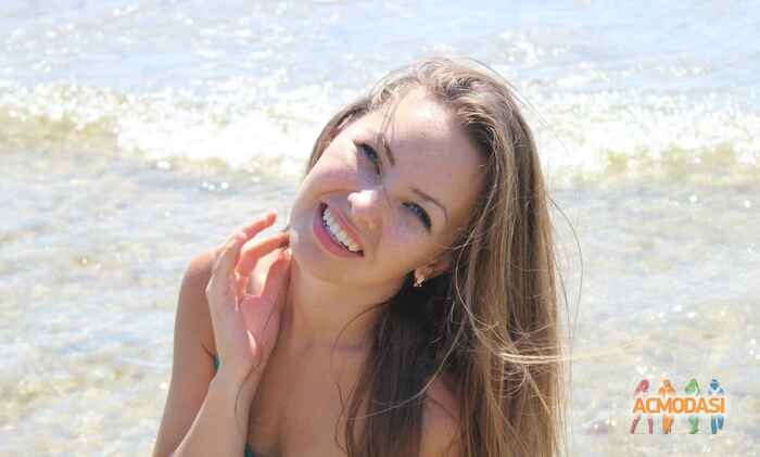 Карина Николаевна Артухевич фото №696134. Загружено 24 Июля 2014