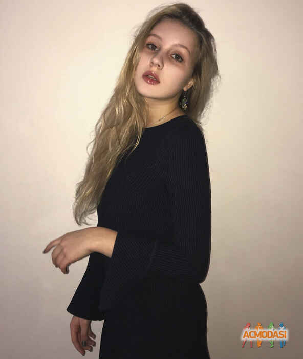 Алина Сергеевна Пичужкина фото №1531914. Загружено 26 Октября 2019