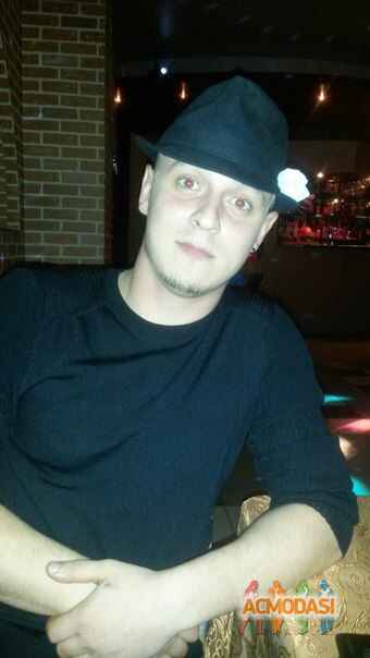 Евгений Олегович Усов фото №829964. Загружено 04 Марта 2015