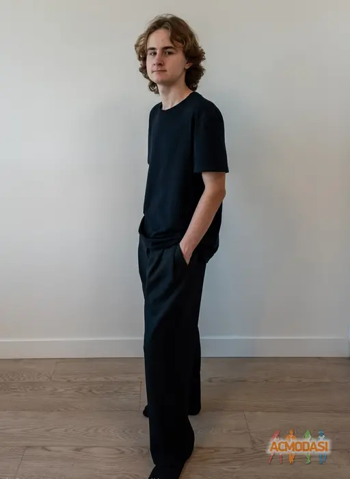 Максим Алексеевич Кузьмин фото №1935201. Загружено 30 Августа 2025