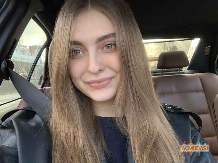 Руслана Алексеевна Трикуш фото №1591043. Загружено 11 Апреля 2020