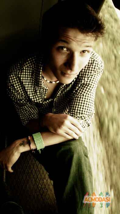 Ильяс  Бейшеналиев фото №272556. Загружено 16 Октября 2012