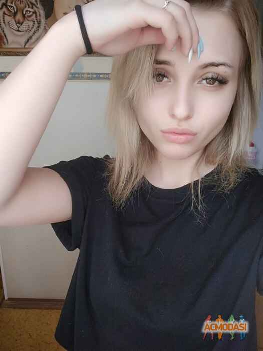 Виктория Вадимовна Серова фото №1381331. Загружено 09 Октября 2018