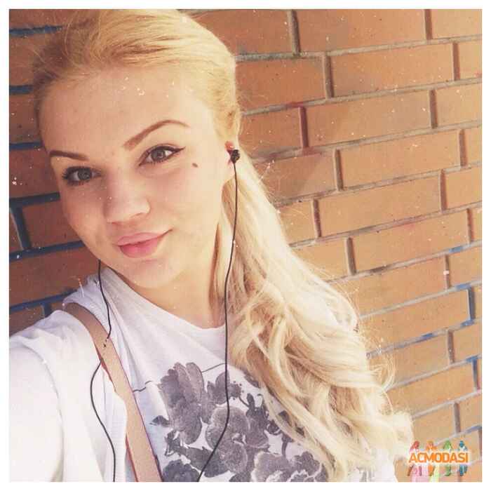 Алина Вячеславовна Мощенко фото №893792. Загружено 27 Июля 2015