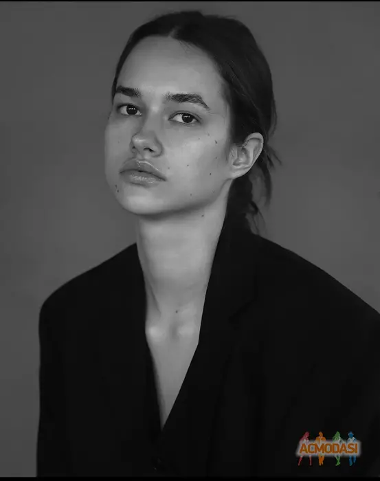 Алена  Вилюха фото №1869623. Загружено 03 Октября 2023