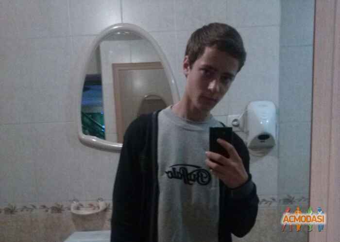 Антонюк Дмитрий Валериевич фото №826506. Загружено 24 Февраля 2015