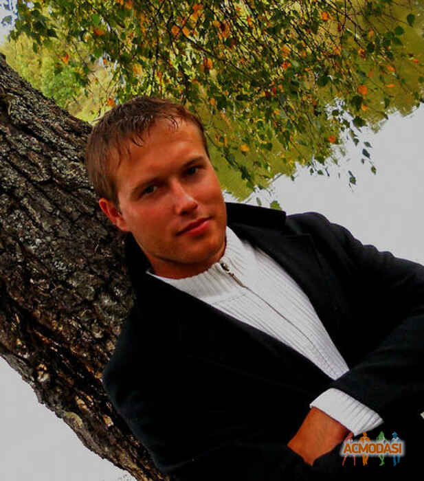 Роман Сергеевич Ермолаев фото №231525. Загружено 31 Июля 2012