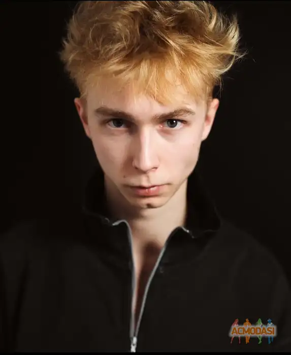 Артём  Алишев фото №1941359. Загружено 12 Ноября 2025