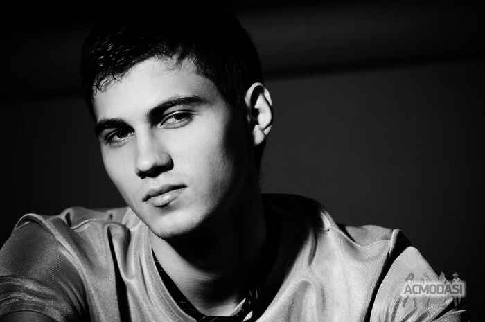 Андрей   фото №418631. Загружено 29 Мая 2013