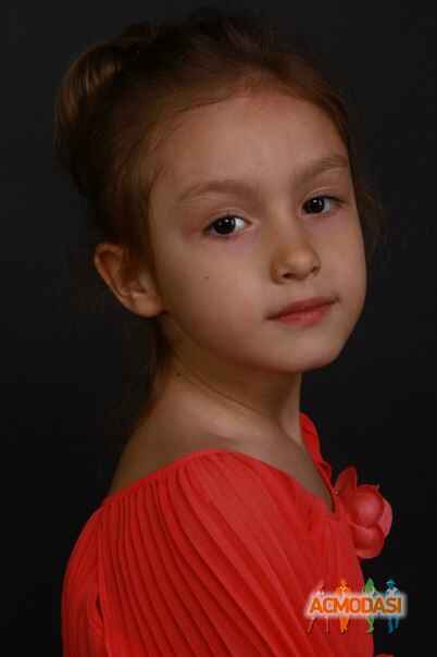 Oxana   фото №307101. Загружено 10 Декабря 2012