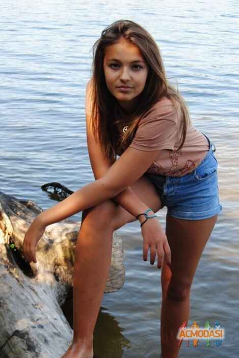 Марина  Олеговна фото №85813. Загружено 12 Октября 2011