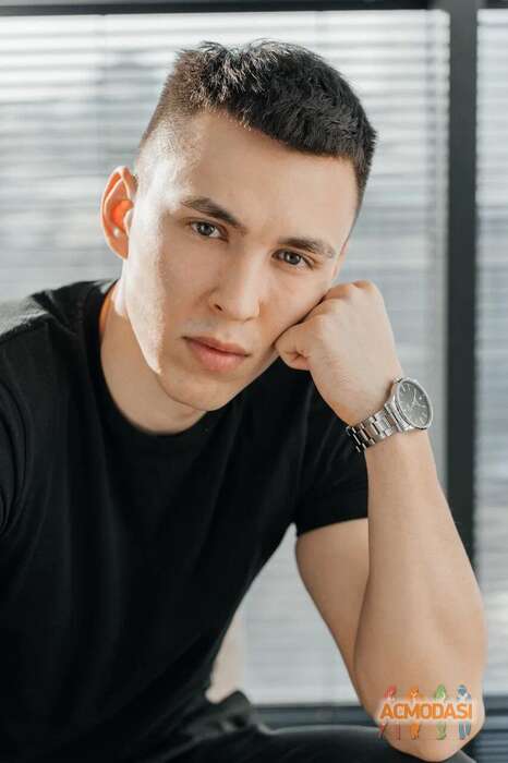 Реналь  Гареев фото №1780817. Загружено 27 Февраля 2022