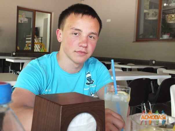 Вячеслав Викторович Дерюгин фото №946077. Загружено 28 Октября 2015