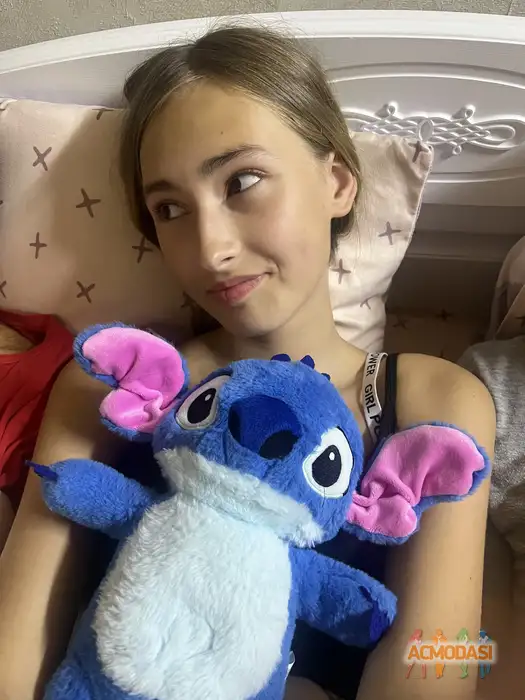 Милана  Миль фото №1944868. Загружено 06 Января 2026