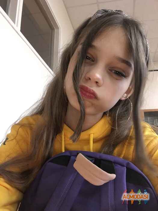Адриана Дмитриевна Романькова фото №1522731. Загружено 08 Октября 2019