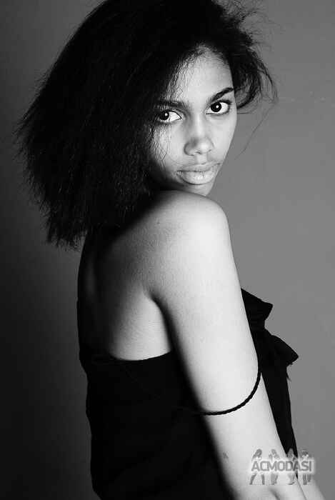 Karolin  Shine фото №210843. Загружено 11 Июня 2012