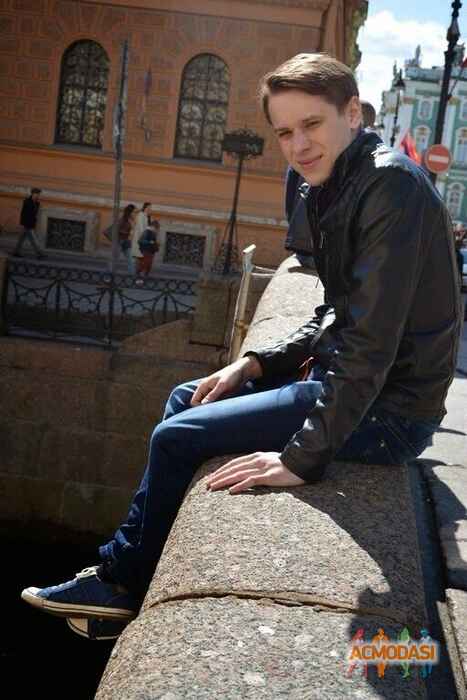 Алексей Сергеевич Давиденко фото №902436. Загружено 09 Августа 2015