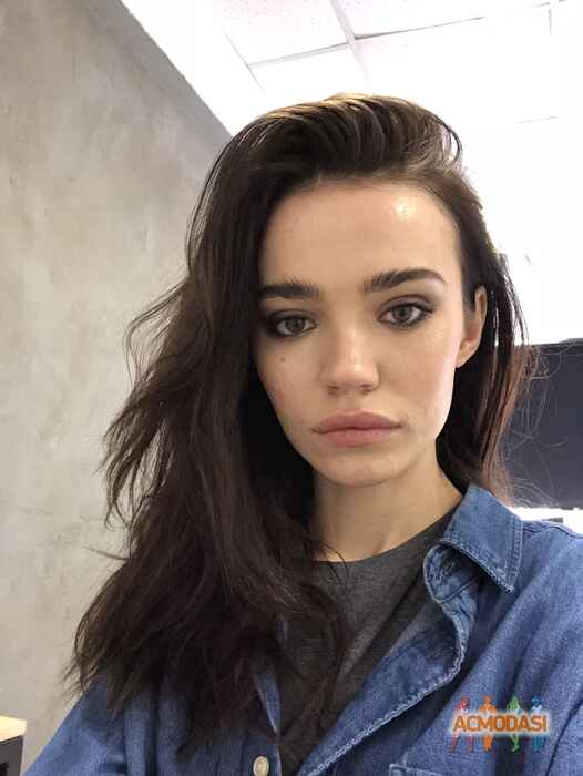 Алёна   фото №1488406. Загружено 20 Июля 2019