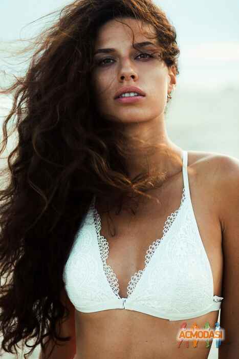 Ksenia  Stotland фото №1235911. Загружено 09 Октября 2017