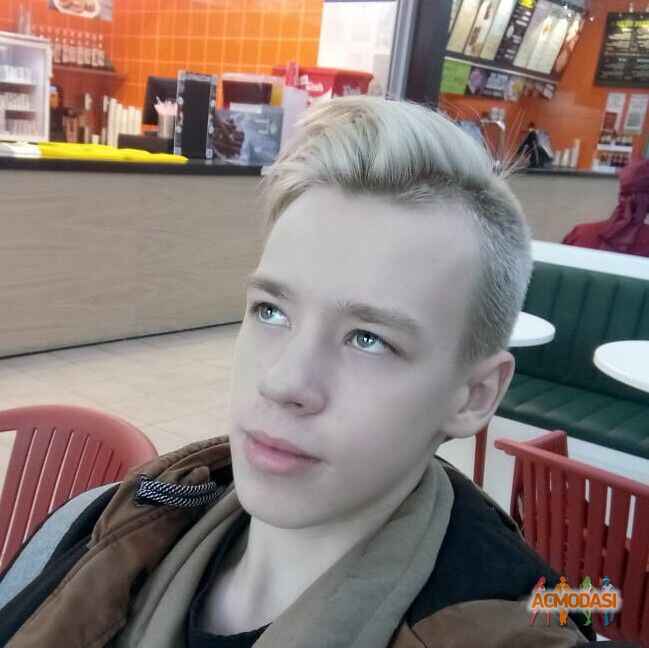 Даня Андреевич Дерюгин фото №1448538. Загружено 17 Апреля 2019