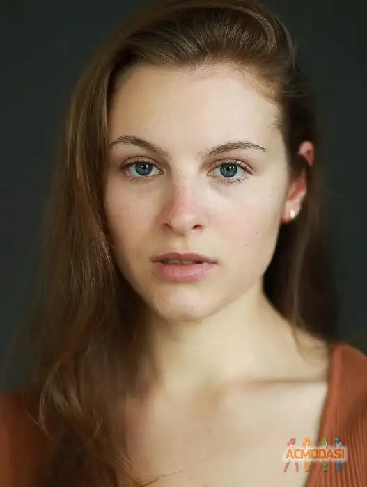 Алина  Петрова фото №1937191. Загружено 24 Сентября 2025