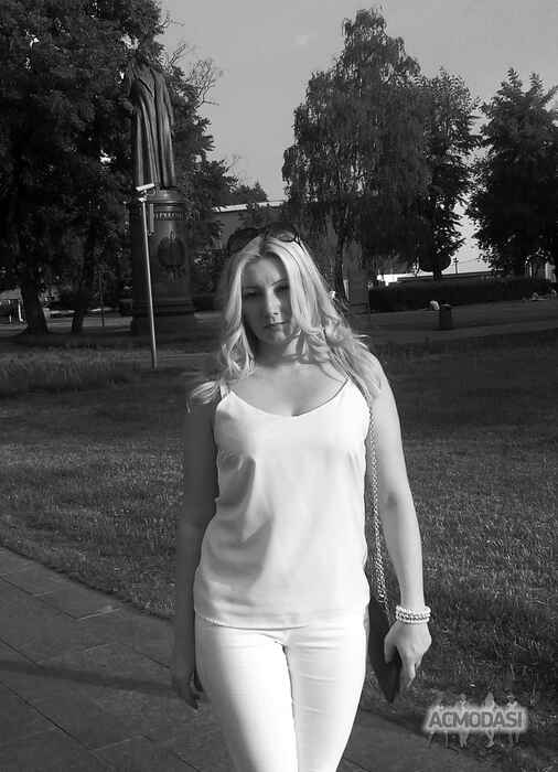 Олеся  И фото №905369. Загружено 13 Августа 2015