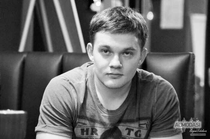 Роман Андреевич Леонов фото №995507. Загружено 11 Февраля 2016