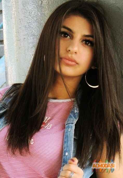 Серине Самвеловна Сианосян фото №529664. Загружено 10 Ноября 2013