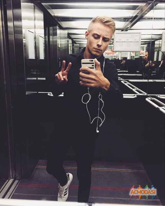 Илья   фото №1229929. Загружено 23 Сентября 2017