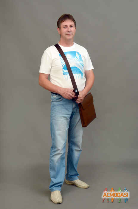 Виктор Владимирович Власенко фото №985941. Загружено 27 Января 2016