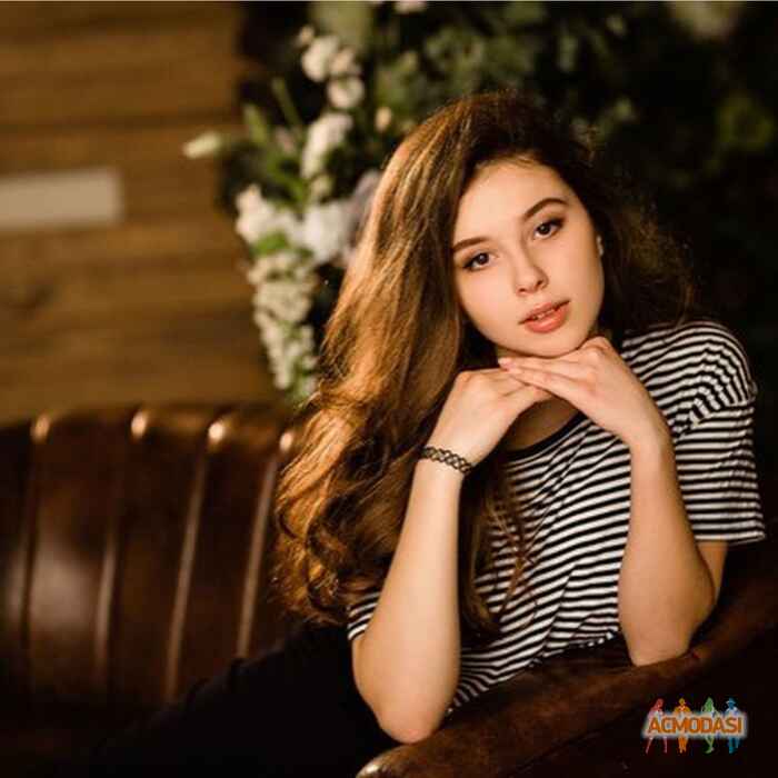 Влада Сергеевна Скуковская фото №1399475. Загружено 02 Декабря 2018