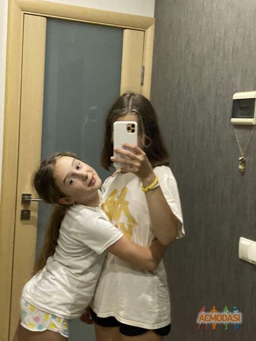 полина  калистратова фото №1785006. Загружено 25 Марта 2022