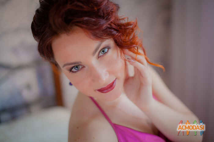 Юлия Юрьевна Илюхина фото №690824. Загружено 15 Июля 2014