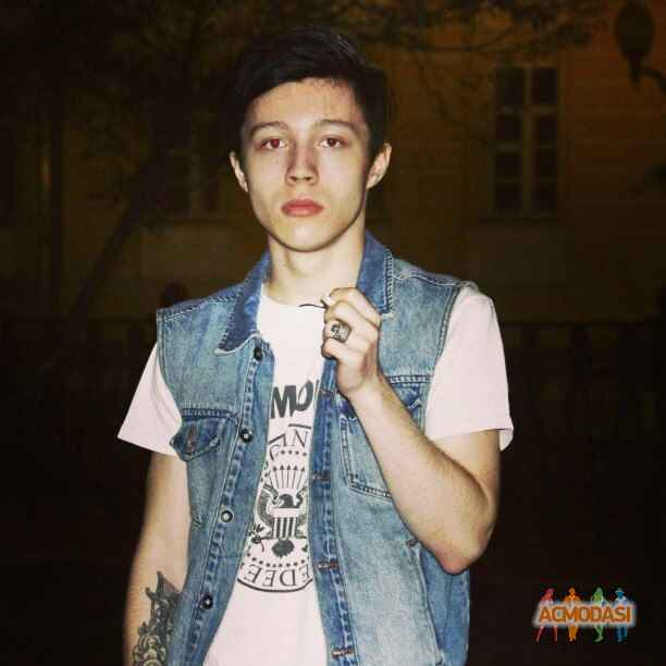 Johnny  Child фото №602748. Загружено 23 Февраля 2014