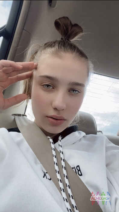 Виолетта  Азарная фото №1698655. Загружено 10 Апреля 2021