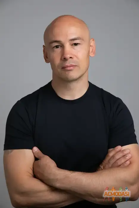 Александр  Гареев фото №1943892. Загружено 18 Декабря 2025