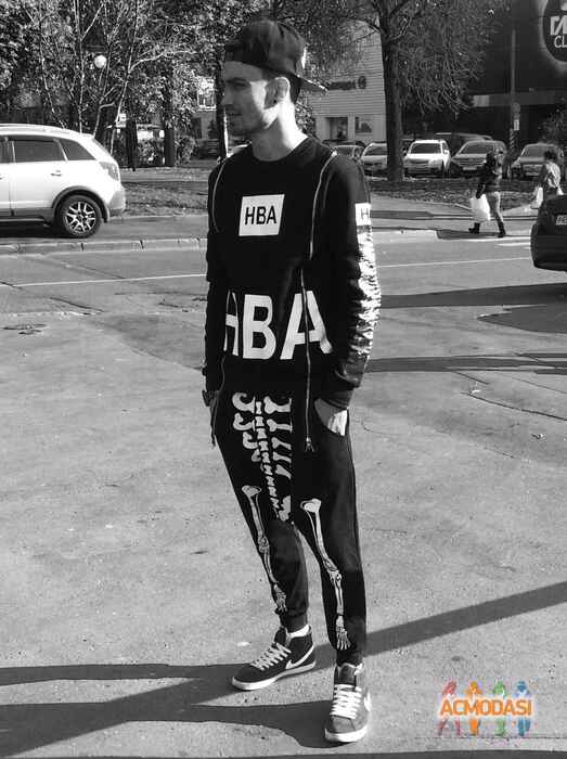 Роман  Олегович фото №755203. Загружено 17 Октября 2014