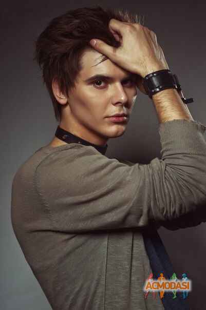 Игорь  Викторович фото №692408. Загружено 17 Июля 2014