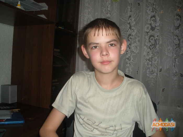 Максим  Сергеевич фото №159681. Загружено 04 Марта 2012