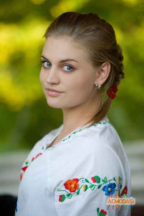 Лина Владимировна Дейнека фото №458149. Загружено 28 Июля 2013