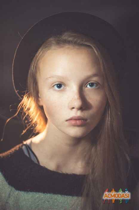 Ульяна Валерьевна Бурбан фото №1008334. Загружено 10 Марта 2016