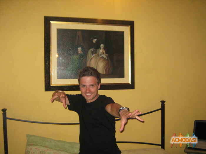 Гарик  Точнонехарламов фото №170868. Загружено 24 Марта 2012