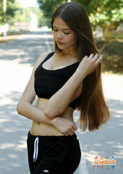 Оксана Юрьевна Кутнякова фото №1271029. Загружено 08 Января 2018
