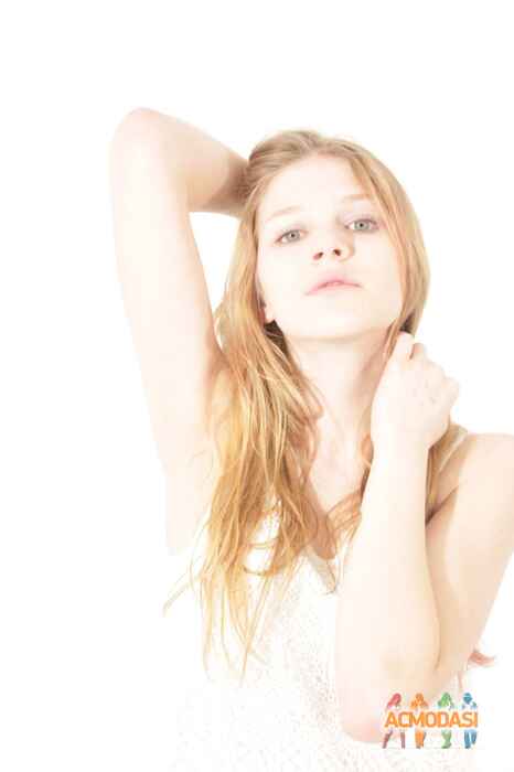 Полина Алексеевна Мусатова фото №901078. Загружено 07 Августа 2015