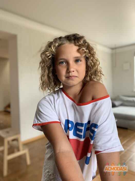 Anne   фото №1640011. Загружено 21 Сентября 2020